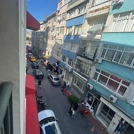 Проживание в семье De Bonte Стамбул